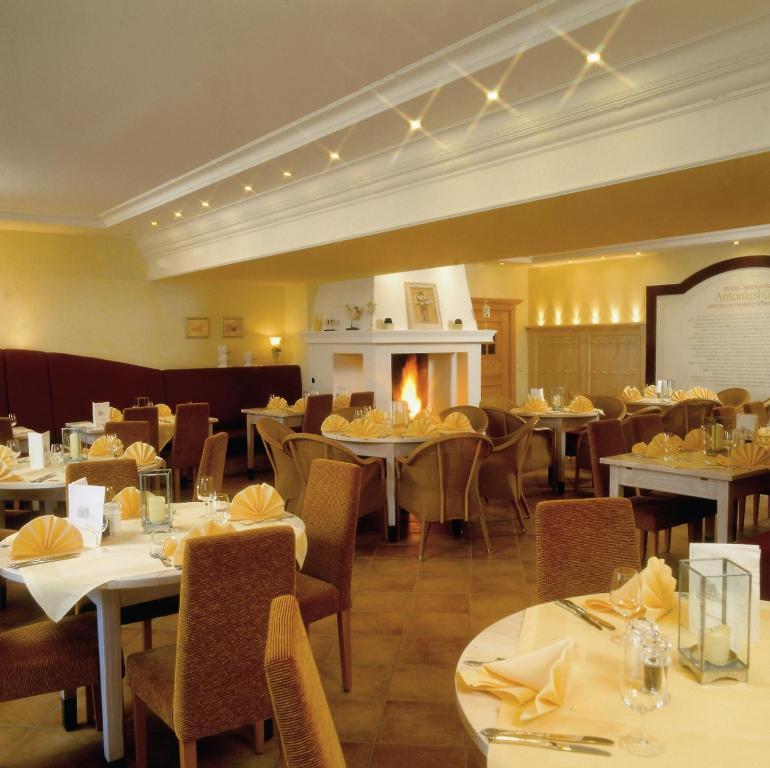 Hotel Antoniushuette Balve Экстерьер фото